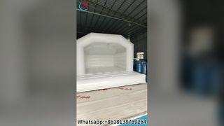 Свадебное развлечение в белом замке Bounce House